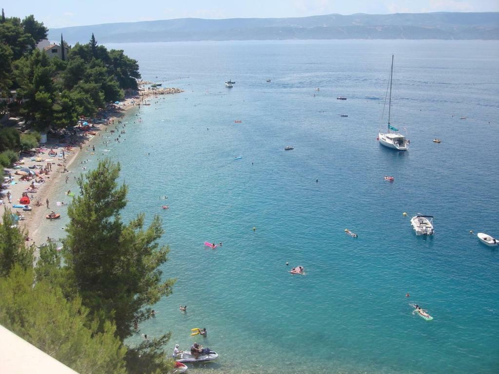 Apartments Lozina On The Beach Omiš Eksteriør bilde